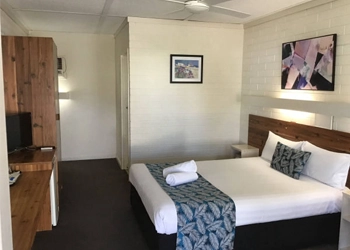 Queen Room Rate